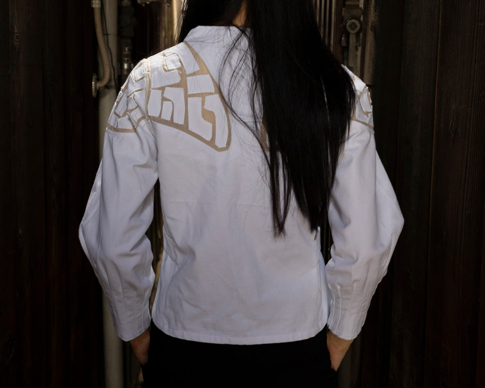 Long-sleeved jacket