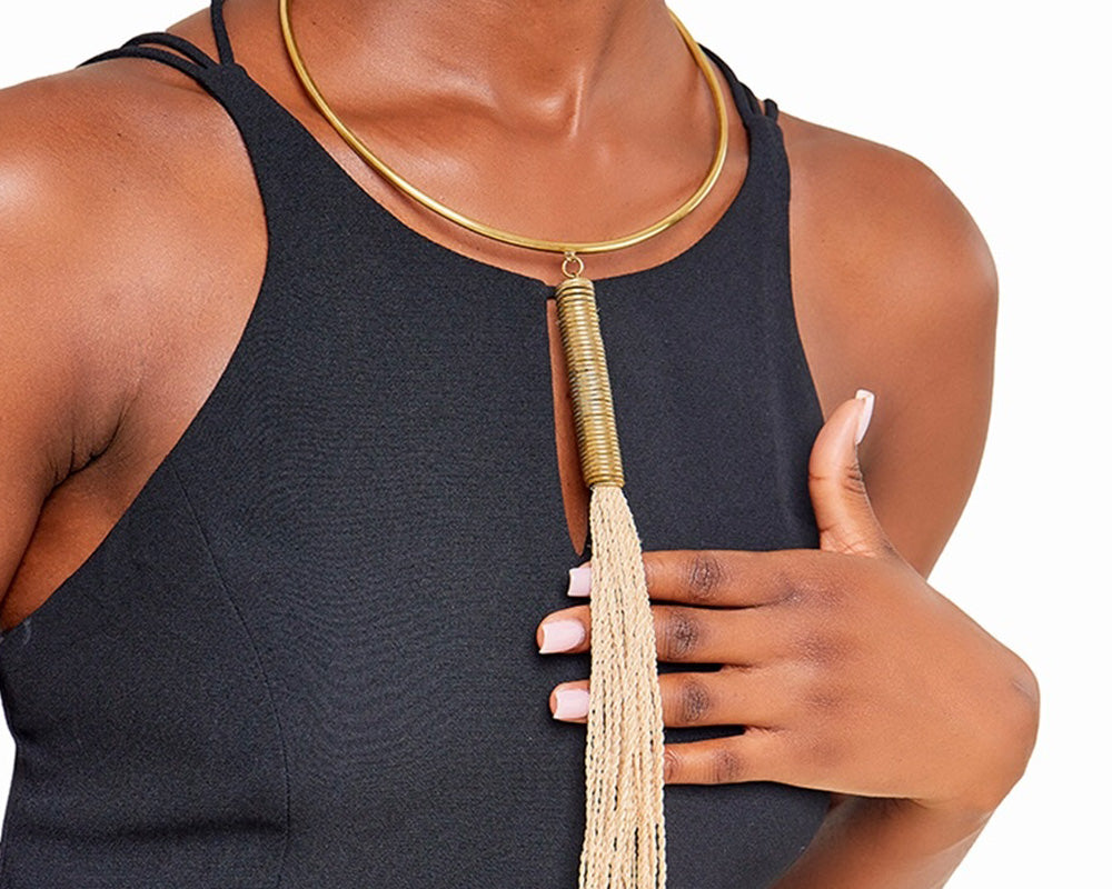 Mshinga neck piece